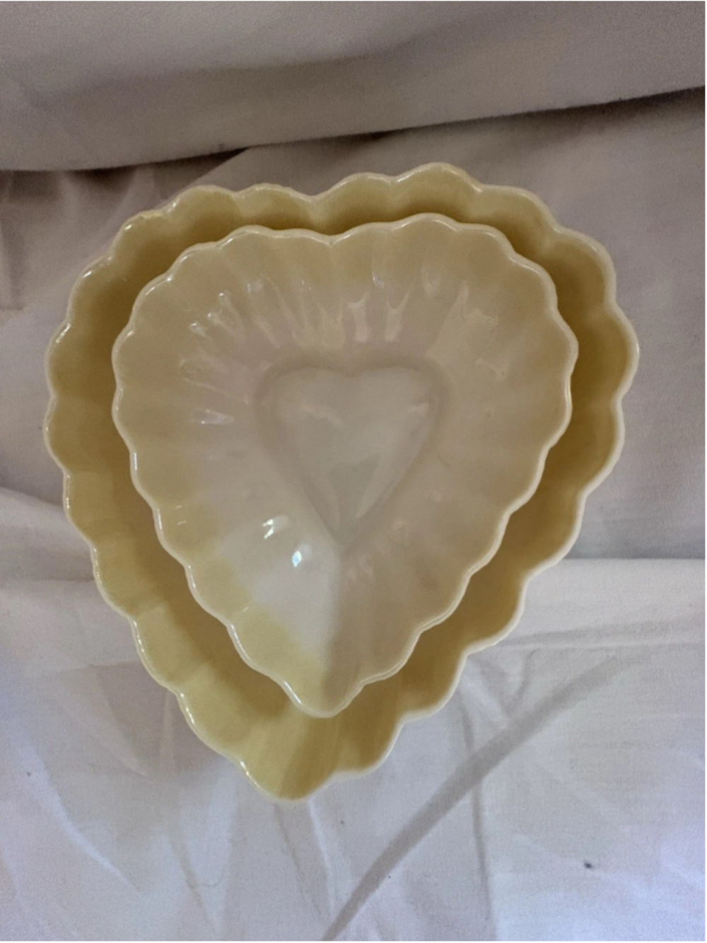 Belleek Ireland Porcelain Heart Shape Dishes-set of 2-candy, trinkets, 5 & 4 in